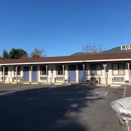 Kelseyville Motel Eksteriør bilde