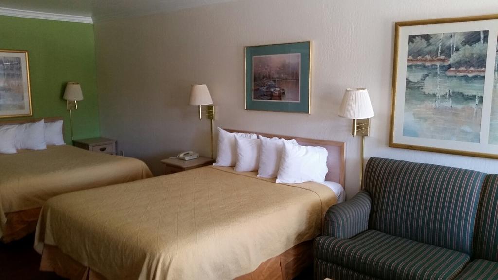 Kelseyville Motel Eksteriør bilde