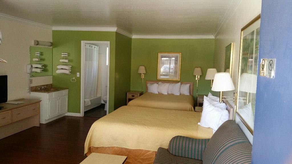 Kelseyville Motel Eksteriør bilde