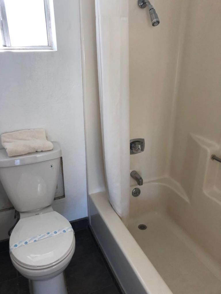 Kelseyville Motel Eksteriør bilde