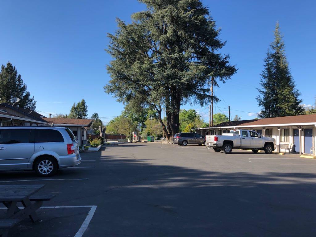 Kelseyville Motel Eksteriør bilde