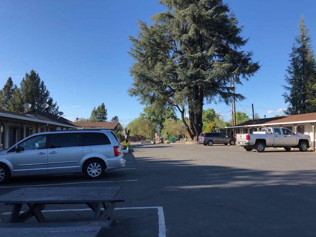 Kelseyville Motel Eksteriør bilde